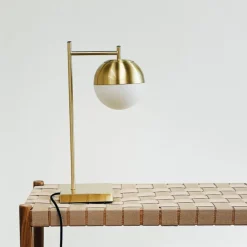 Discount Caen bordlampe Dyberg Larsen