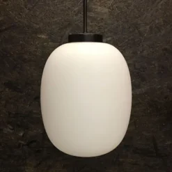 DL39 pendel, opal/sort Dyberg Larsen