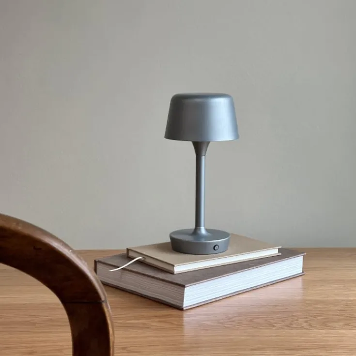 Online Flow genopladelig bordlampe, Genopladelige Lamper