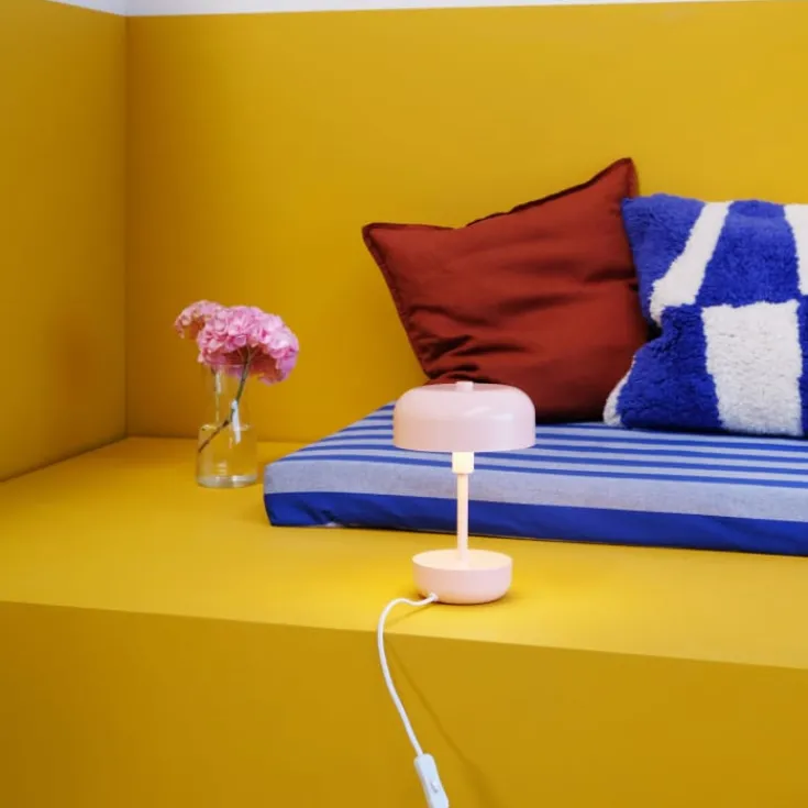 Online Haipot bordlampe, Bordlamper|Dyberg Larsen