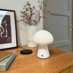 Discount Morkel genopladelig bordlampe, Genopladelige Lamper