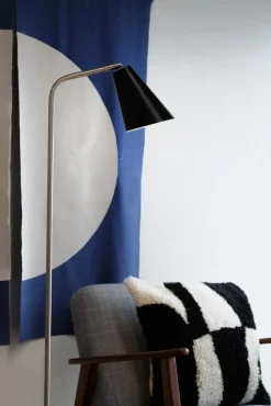 Hot Oswald gulvlampe Gulvlamper|Dyberg Larsen