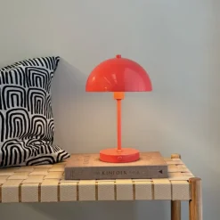 New Stockholm genopladelig bordlampe, Genopladelige Lamper