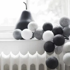 Graphic Grey lyskæde, 35 kugler Lyskæder