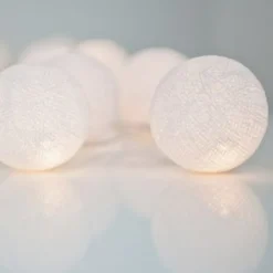 Sale Pure White lyskæde, 20 kugler Lyskæder