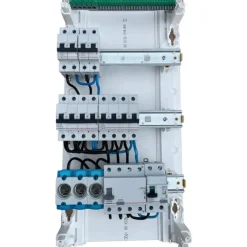 Clearance Legrand færdigmonteret gruppetavle LE3 01.1120 D02 Tavler & Skabe