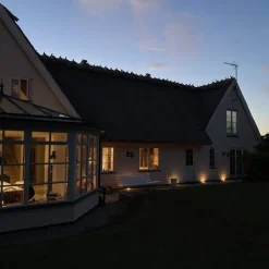 Hot betonflise med Cosmos spot, grå, Udendørs Spots