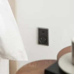 New LK Fuga afdækning for stikkontakt med USB med jord, Fuga Tangenter|Tangenter & Afdækninger