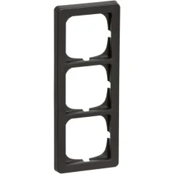 Outlet LK Fuga Baseline 63 ramme, 3 modul, Rammer|Fuga Rammer