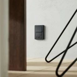 Outlet LK Fuga Base 63 ramme, 1,5 modul, Rammer|Fuga Rammer