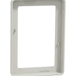 Outlet LK Fuga Base 63 ramme, 1,5 modul, Rammer|Fuga Rammer