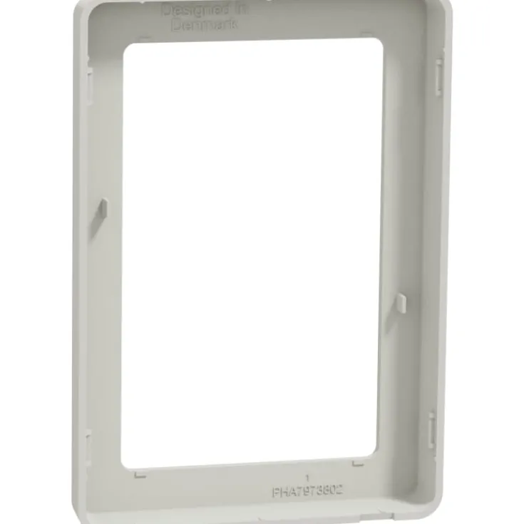 Outlet LK Fuga Base 63 ramme, 1,5 modul, Rammer|Fuga Rammer