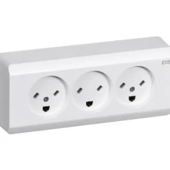 New LK Opus 66 triple udvendig EDB stikkontakt med jord, 2,5 modul, hvid Stikkontakter
