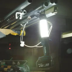 New DEADML806 LED arbejdslampe, 18V uden batteri Projektører