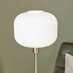 Discount Sober gulvlampe Gulvlamper