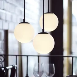 New Chicago Cafe pendel, Nielsen Light