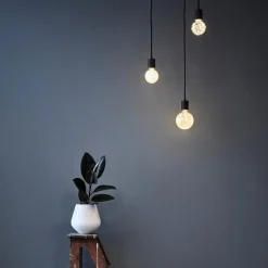 Online Klokkeblomst E27 globepære, 2500K, 1W, Ø9,5 cm Nielsen Light