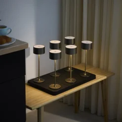 ladestation til Bistro genopladelige bordlamper, til 6 lamper, sort Nielsen Light