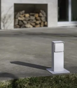 Hydro stikkontakt, sidejord og pillesikring, 1 modul, Stikkontakter