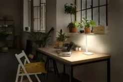 Hot Office Banker skrivebordslampe, 7,5W, hvid Bordlamper