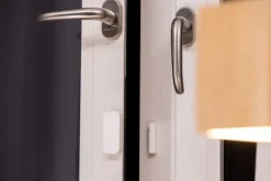 Online Smart+ Wifi dør- og vinduesensor Alarmsystemer & Tyverisikring
