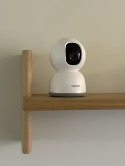 Hot Smart+ Wifi indendørs overvågningskamera Alarmsystemer & Tyverisikring