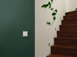 Outlet Smart+ Wifi Matter afbryder, 2-knap, hvid Afbrydere