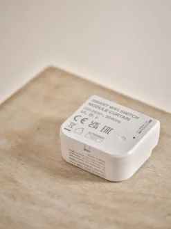 Smart+ Wifi relæ til gardiner Afbrydere