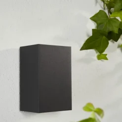 Outlet Resonate udendørs væglampe, Udendørs Væglamper|Philips Hue