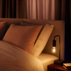 Discount White Ambiance E27 standardpære, 2200K-6500K, 7W Lyskilder|Philips Hue