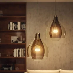 White Ambiance E27 standardpære, 2200K-6500K, 8W, 2-pak Lyskilder|Philips Hue