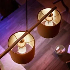 Hot White E14 kronepære, 2700K, 5,7W Lyskilder|Philips Hue