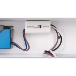 Clearance Lucianna Square spejllampe, 3000/4000K Spejllamper|Scan Products