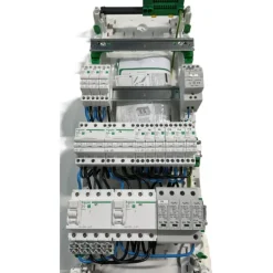 Discount Schneider Resi9 CX gruppetavle, 4X13 moduler Schneider Electric|Tavler & Skabe