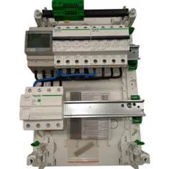 New Schneider Resi9 CX 3120KK0008 færdigmonteret gruppetavle Schneider Electric|Tavler & Skabe